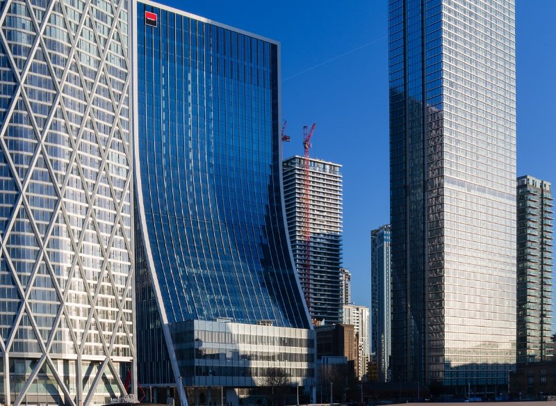 One Bank Street, Canary Wharf, London
