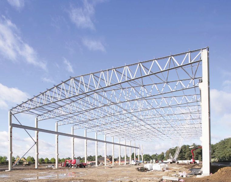Long span roof trusses (Image courtesy of Metsec plc)