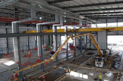 The 60m-wide structure is divided into two parts by a row of valley columns