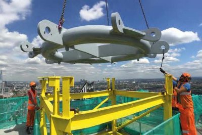 The tubular inner ring is installed