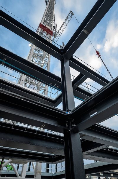 Bourne Steel had the use of four tower cranes for the steel erection