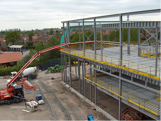 Rapid concreting operation by pump