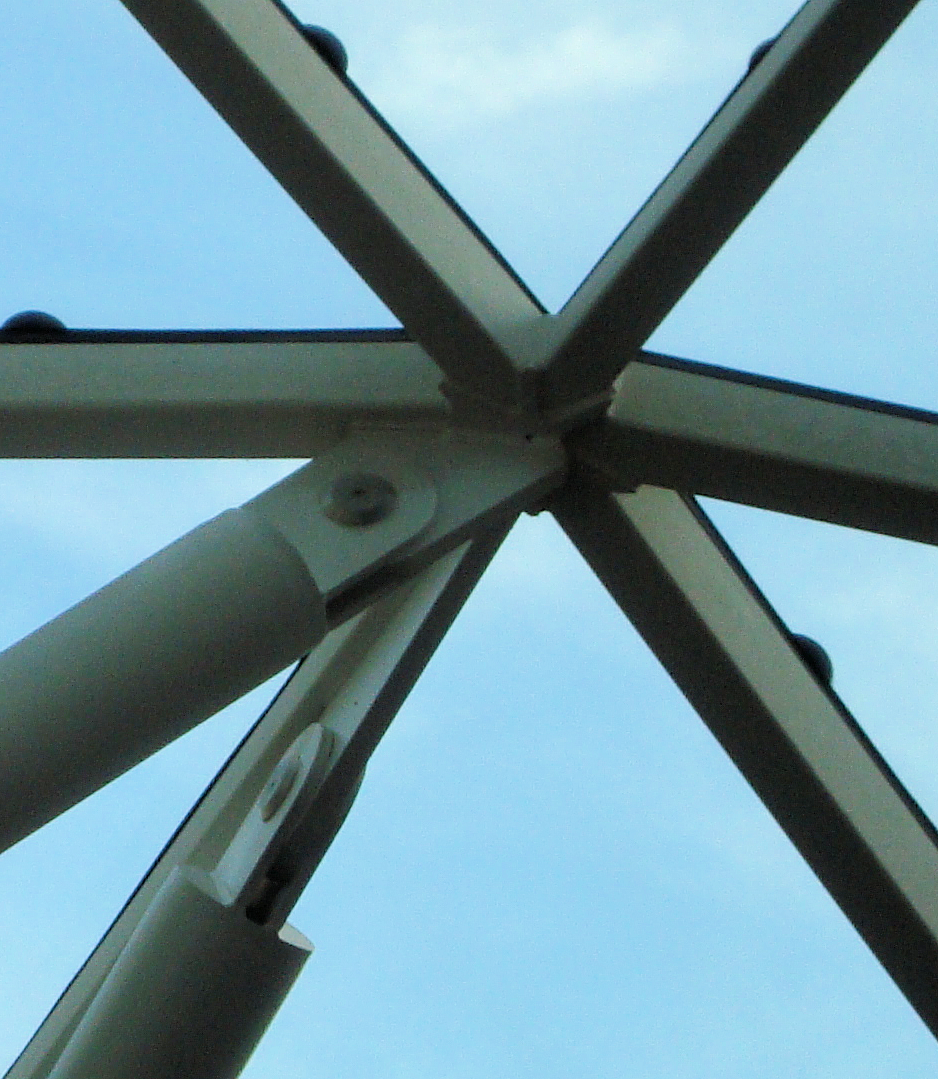 Pinned connection detail