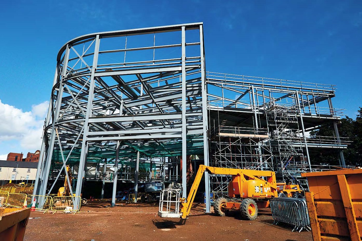 Steel construction was deemed to be the ideal solution for this iconic building