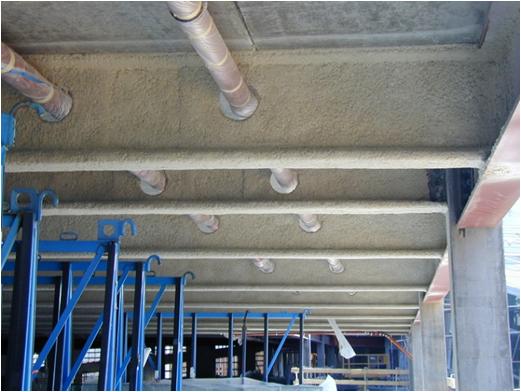Cementitious spray on beams&lt;br&gt;&#39;&#39;(Image courtesy of Promat Ltd.)&#39;&#39;