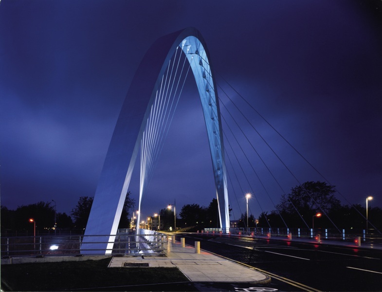 Arch skew to the line of the deck Hulme Arch, Manchester