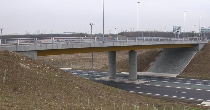A typical multi-girder steel composite bridge Trinity Overbridge on the A120 (Image courtesy of Atkins)