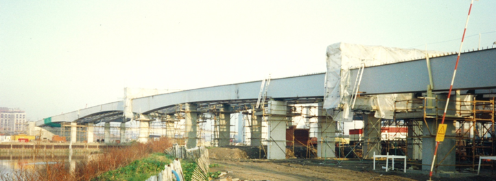 Welding enclosure