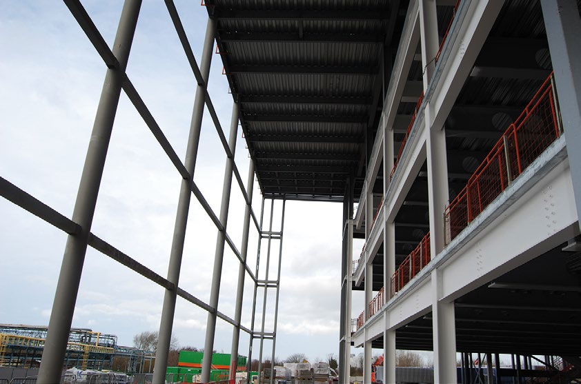 Feature CHS columns form an overhang along the main elevation