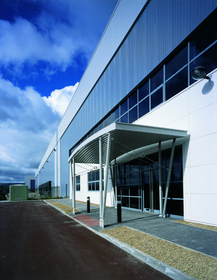 Entrance and office accommodation – ProShed, Daventry