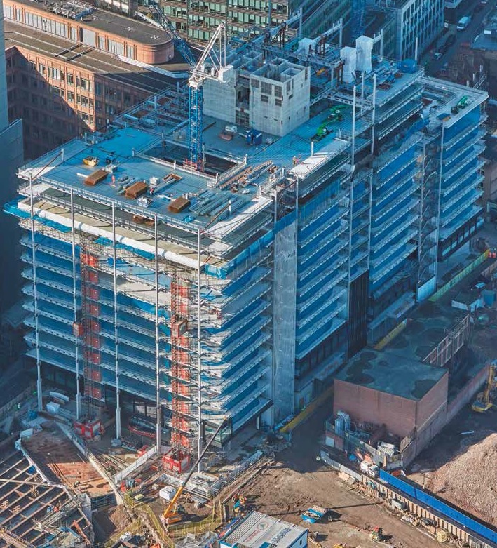 The structure steps down at the eastern end to accommodate
sight lines