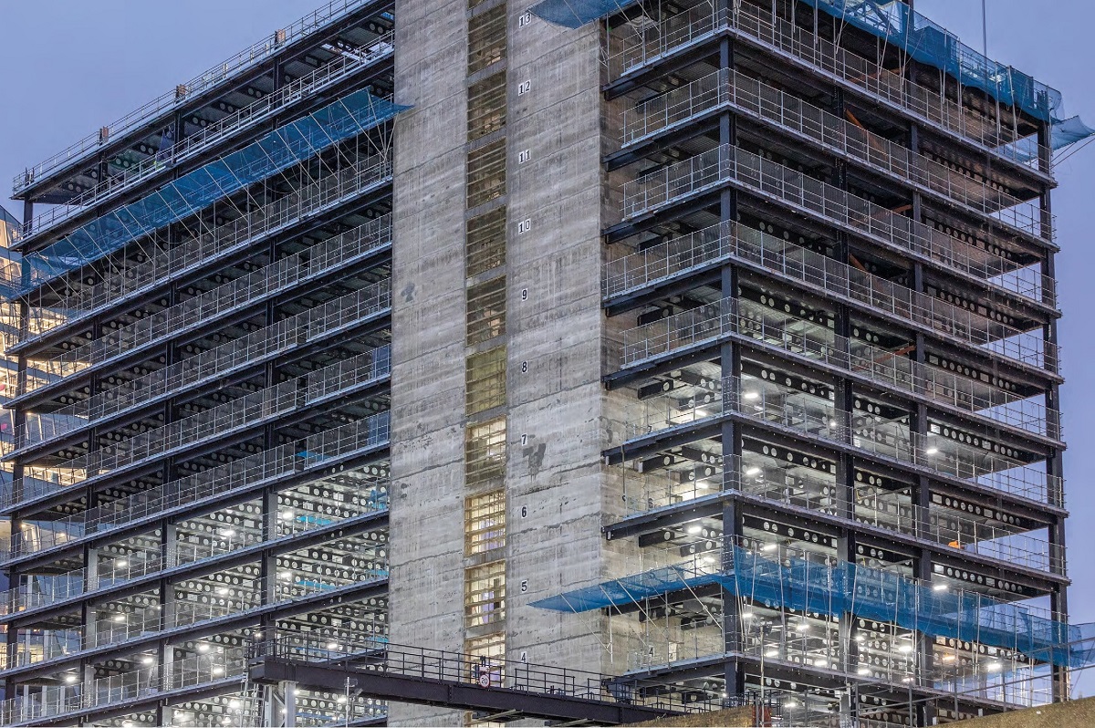 Long span cellular beams have been used throughout the structure