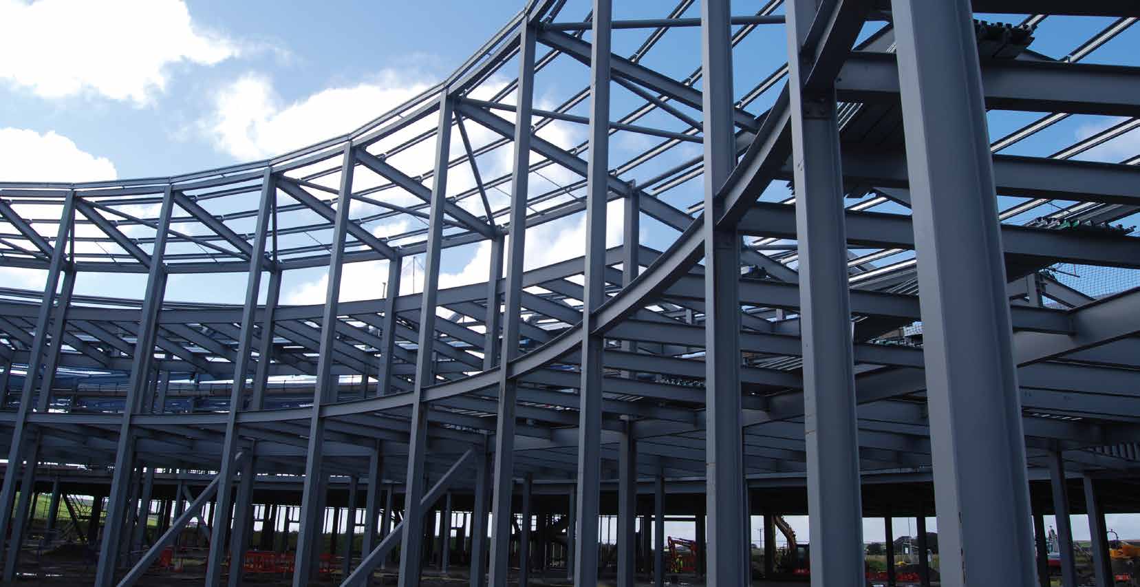 A combination of faceted straight members and curved beams form the courtyards