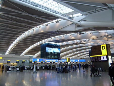 120m long curved fabricated beams used over the Departures area of London’s Heathrow Terminal 5
