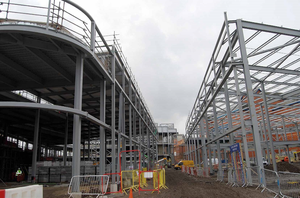 The central mall leading to the cinema block