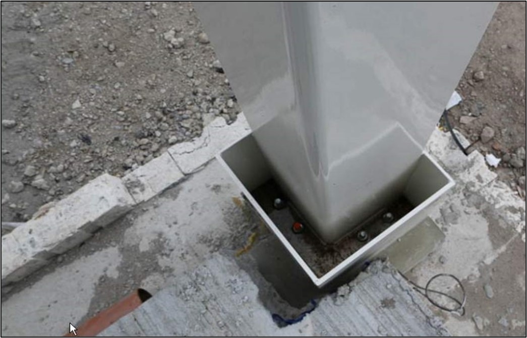 Shield plate to keep base plate connection accessible after concreting