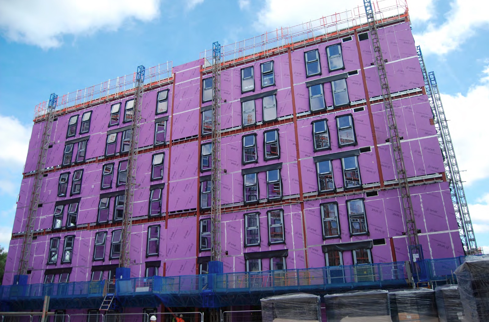 Speed of construction and efficiency led to steel being chosen