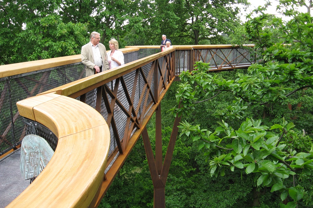 Xstrata Aerial Walkway, Kew