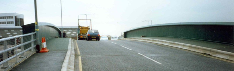 Half-through road bridge