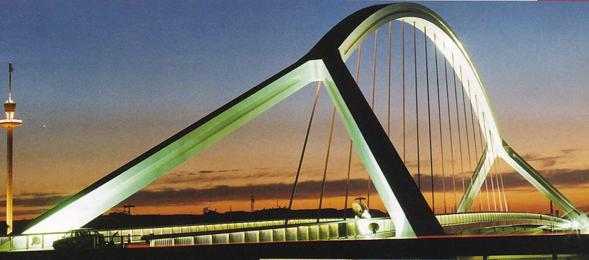 Single arch member Barquetta, Seville