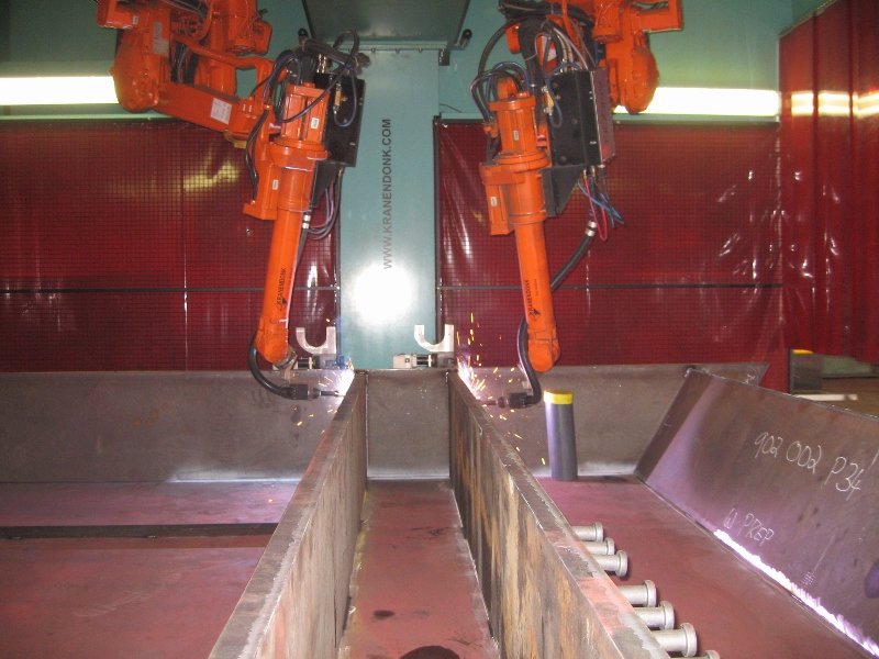 Robot welders in action (Image courtesy of Mabey Bridge Ltd.)