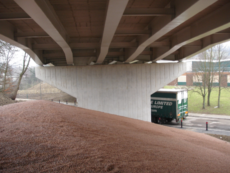 Torsional bracing arrangement using channel sections Sirhowy Enterprise Way Pioneer Viaduct