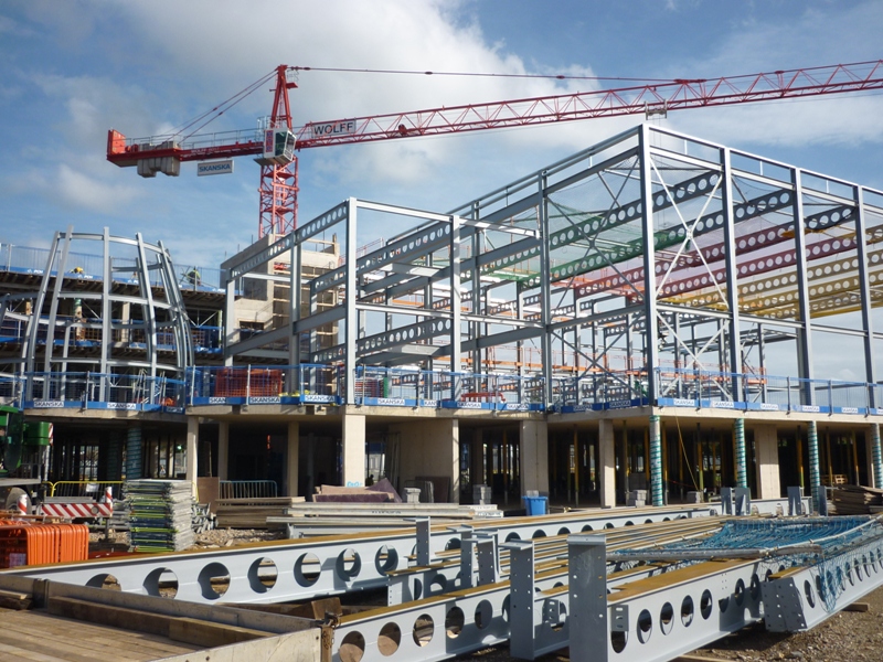 A tower crane at All Saints Academy, Cheltenham (Image courtesy of William Haley Engineering Ltd.)