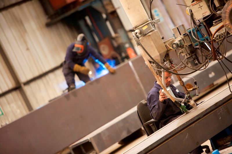 Minimal PPE required for SAW welding&lt;br/&gt;&#39;&#39;(Image courtesy of Mabey Bridge Ltd.)&#39;&#39;