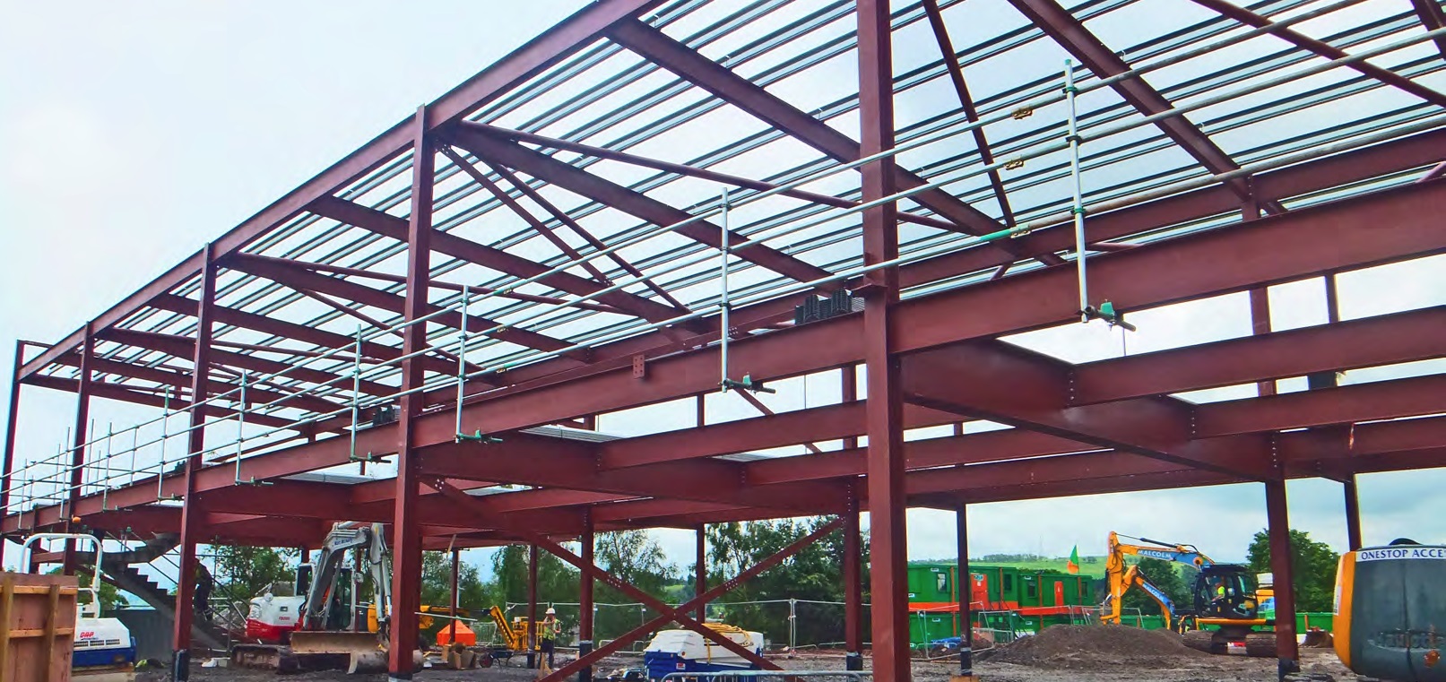 Steel goes up at Oakbank Primary School