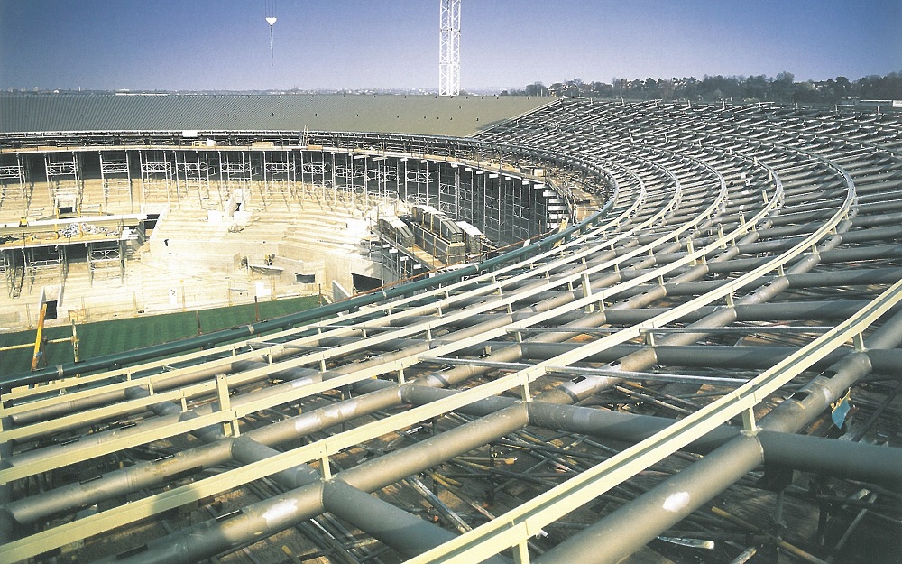 &lt;a href=&quot;/media/serve/f66635f6-d479-4b4e-84e9-8a4fd0535969&quot;&gt;New No. 1 Court Roof, All England Lawn Tennis &amp;amp; Croquet Club, Wimbledon&lt;/a&gt;