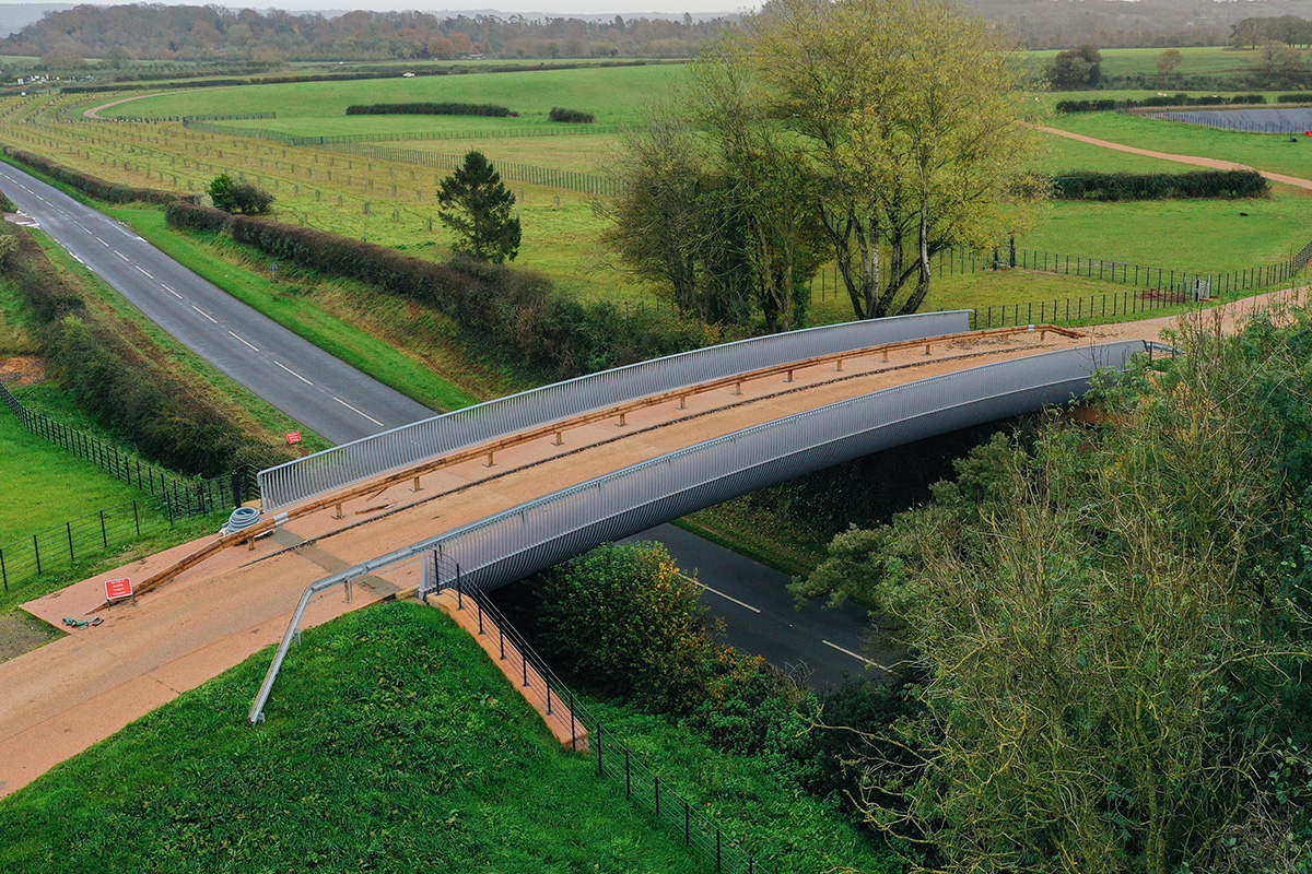 &lt;a href=&quot;/media/serve/55aaaa88-a4d0-491e-ad01-b76e39d80be9&quot;&gt;Manor Farm Bridge, Somerset&lt;/a&gt;
