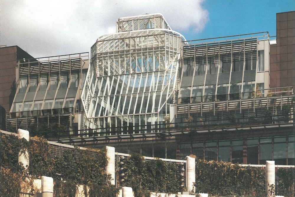 &lt;a href=&quot;/media/serve/0ecac10a-b362-47ca-be03-32a0a8ae7e9e&quot;&gt;Broadgate Phases 1 to 4&lt;/a&gt;