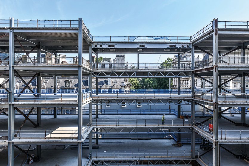 New floorplates have been created by infilling atria