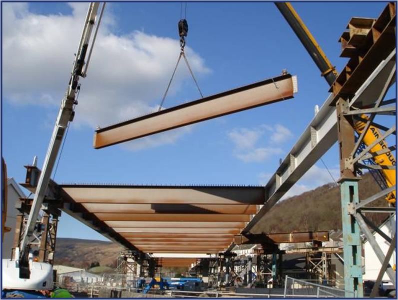 Contractor designed temporary propping&lt;br/&gt;&#39;&#39;(Image courtesy of Mabey Bridge Ltd.)&#39;&#39;