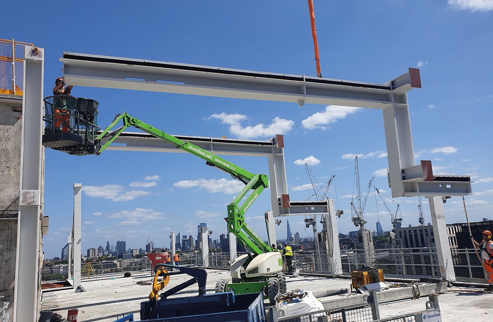Cranked beams for the building’s roof structure