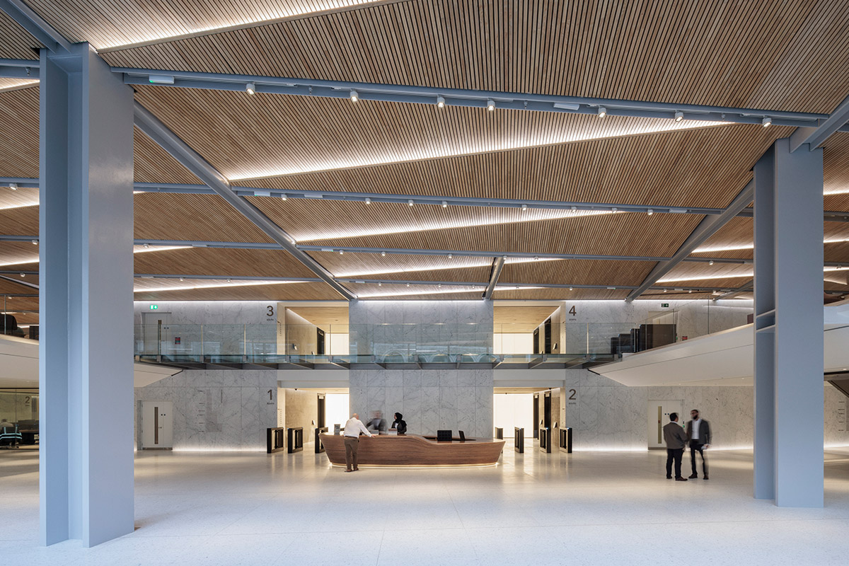 8 Bishopsgate, London