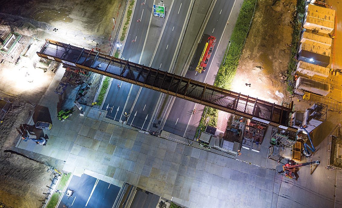 The installation of the bridge was completed after a 12-hour operation